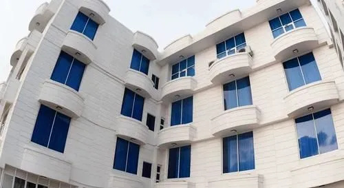 Lazaani Hotel Colombo