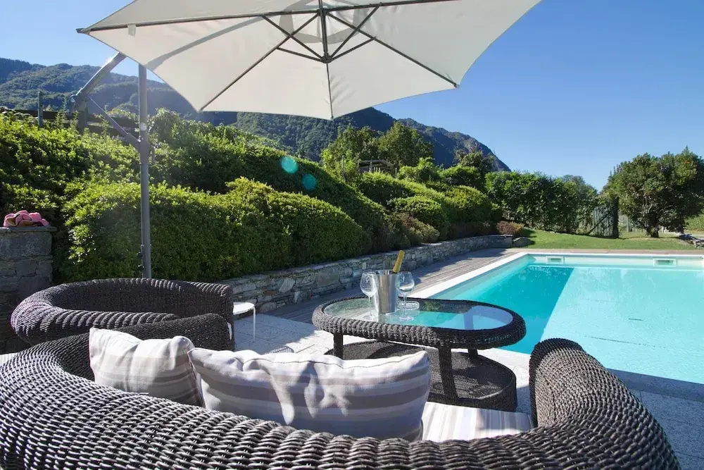 Il Lago Blu Loft With Pool