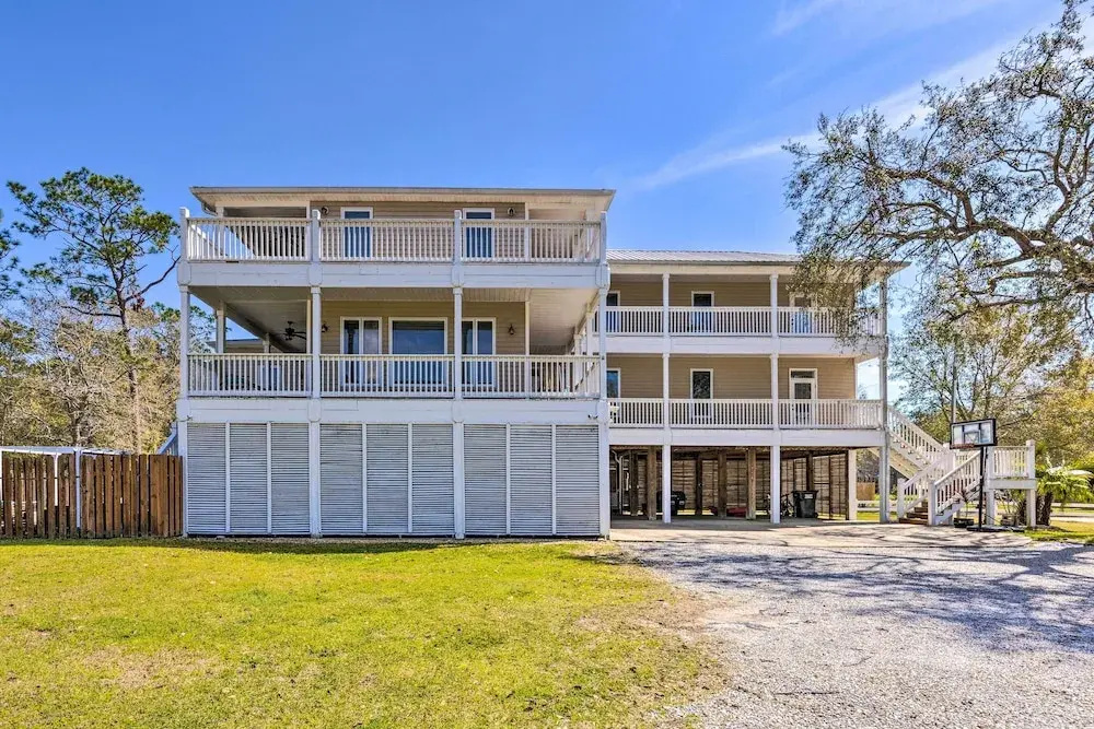 Pool & Dock Access: Gulf Shores Family Getaway!
