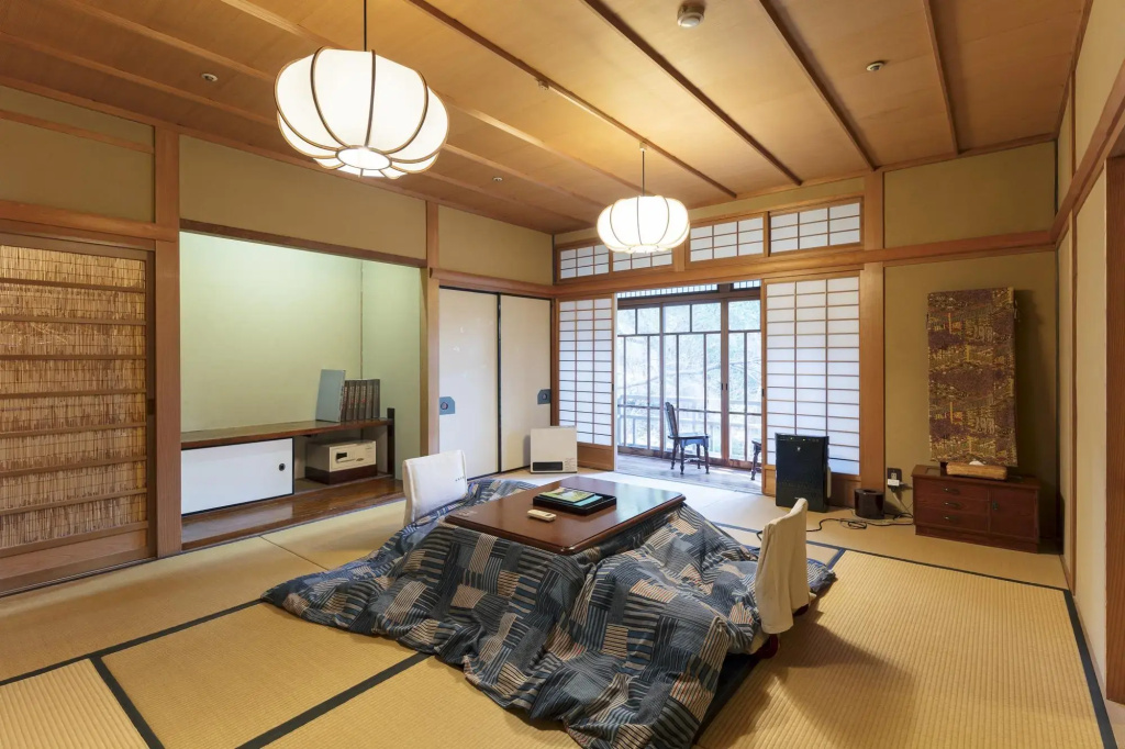 image url