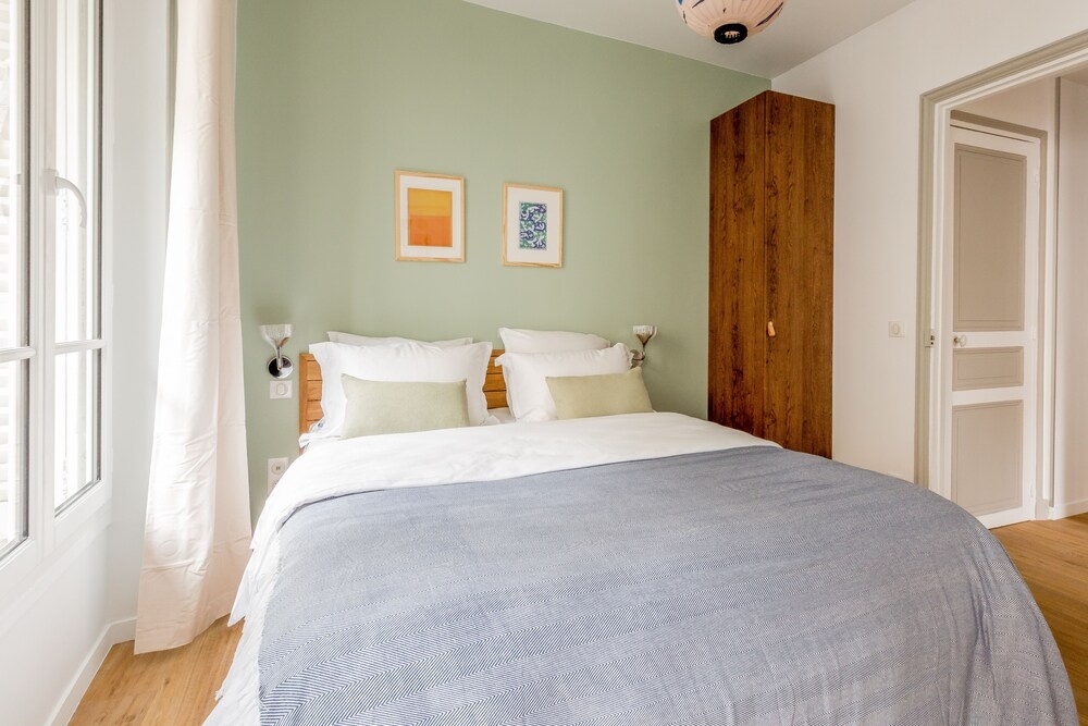 Voir la photo 3 — Edgar Suites Spacious Apartment Martyrs