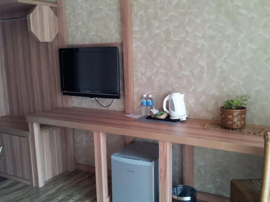 Double Suite (full double bed)