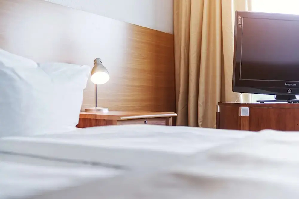 Standard Single room with balcony (single bed)