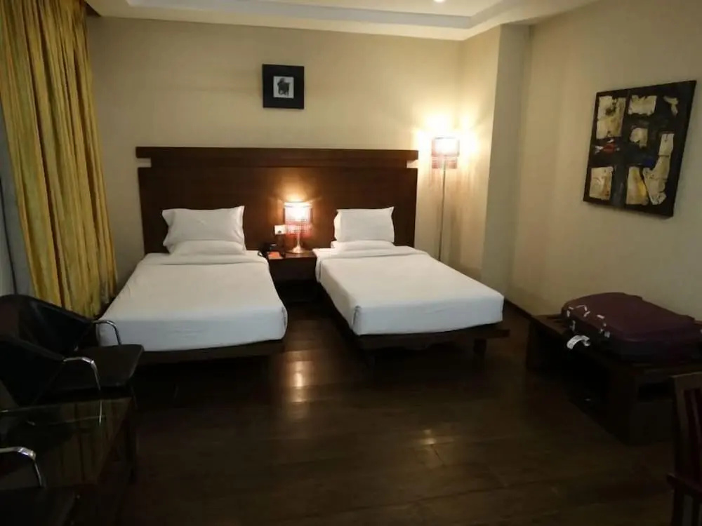 Economy room