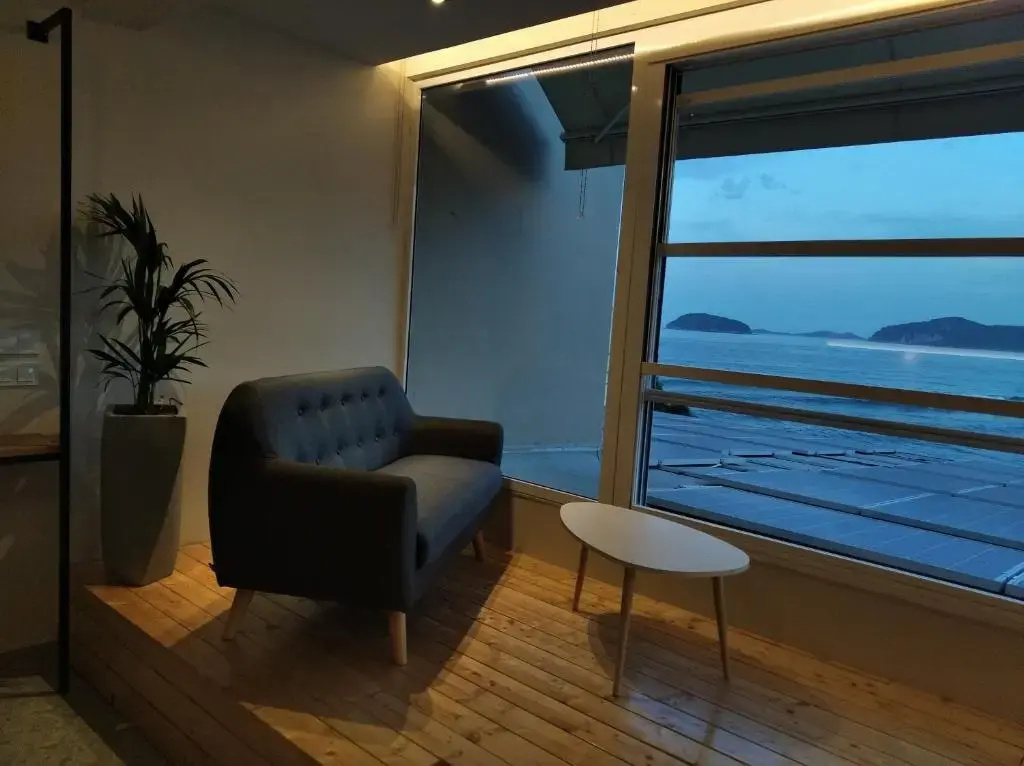 Superior Double room (full double bed)