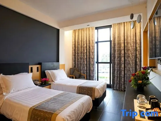 TSR Seafront Hotel - Chambres