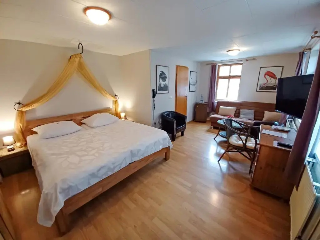 Comfort room