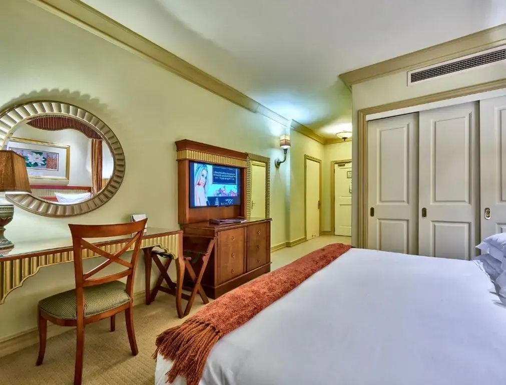 Peermont D'oreale Grande at Emperors Palace - Chambres