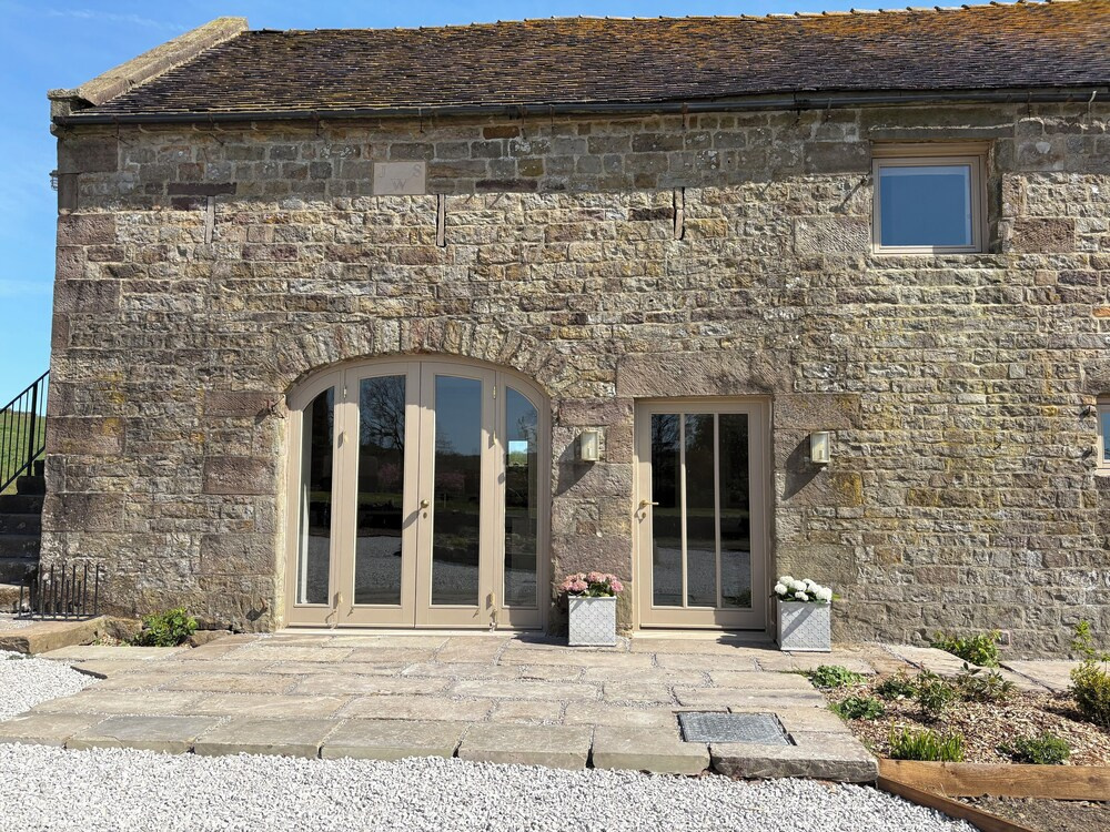 Alder Barn
