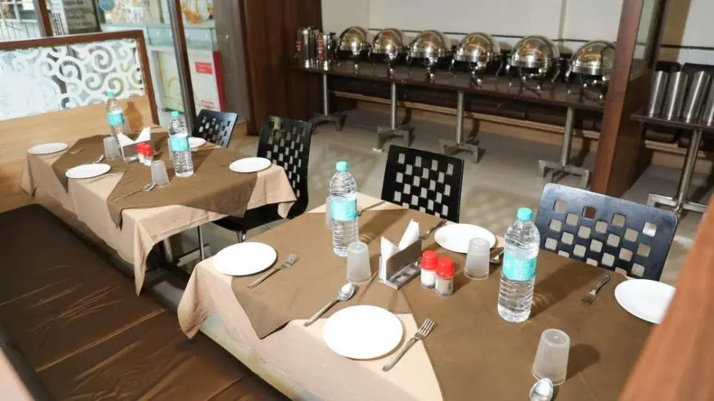 Food & Beverage