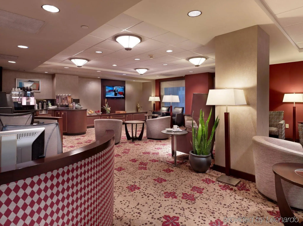 Lobby & Reception