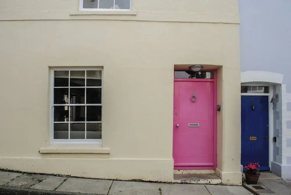 16 Courtenay Street