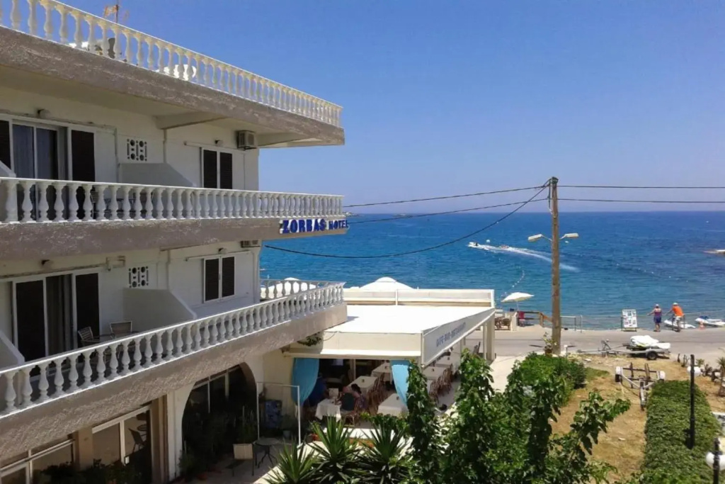 Zorbas Beach Hotel