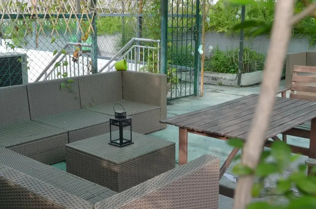 Balcony & Terrace