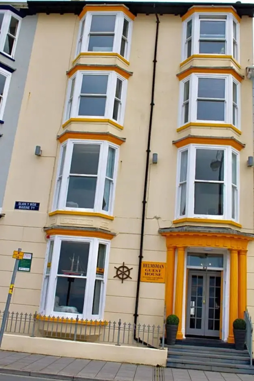 Helmsman Guesthouse