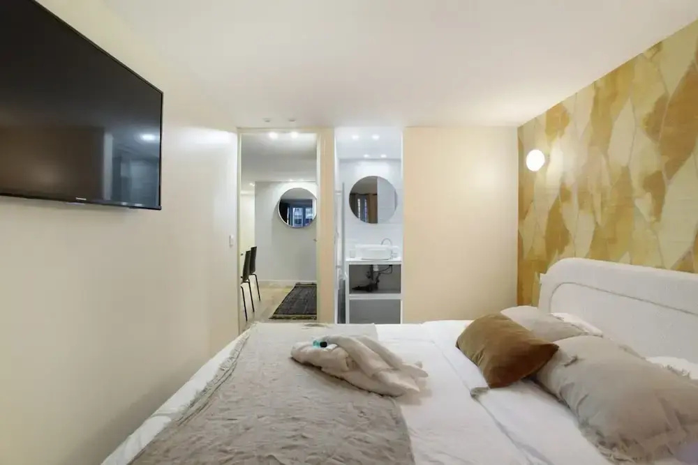 Modern Apartment 2 Bedrooms - Center of Paris — фото