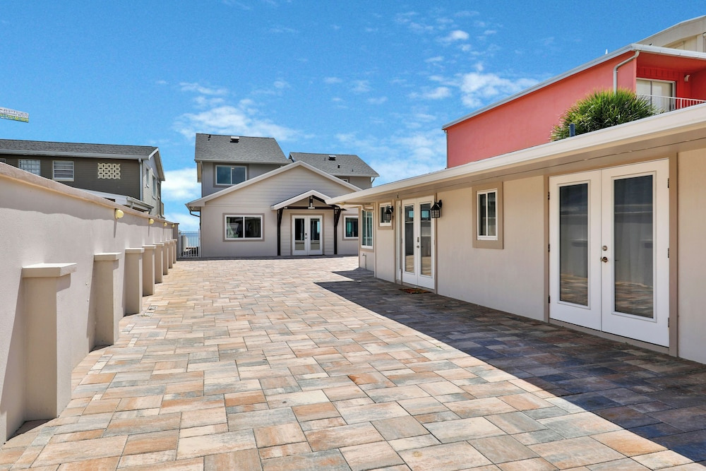 Atlantic Sunrise Home