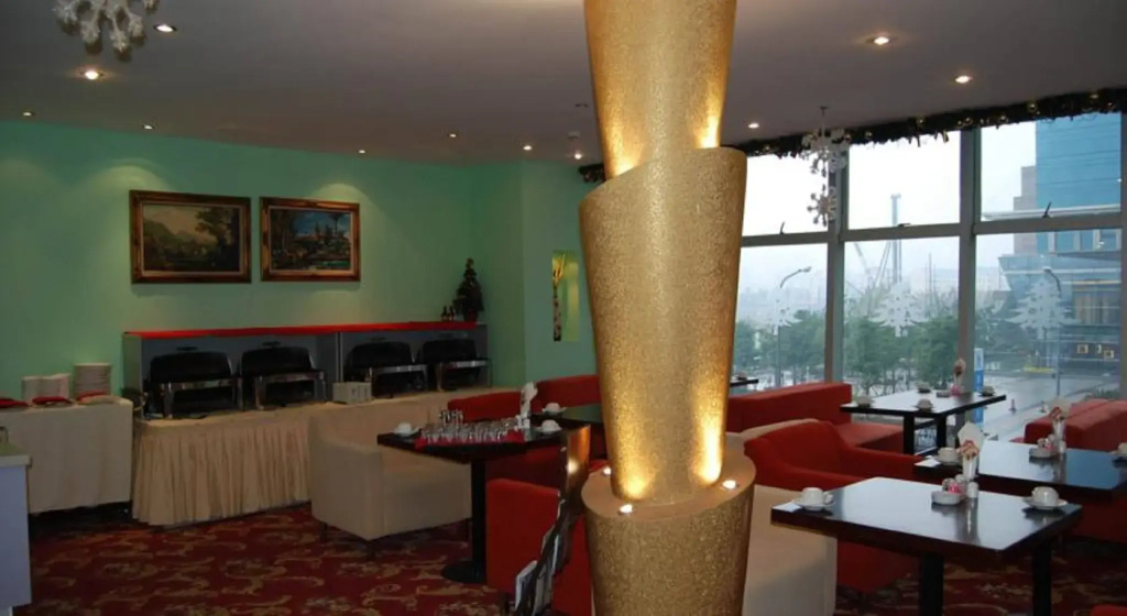 Hotel photo 14