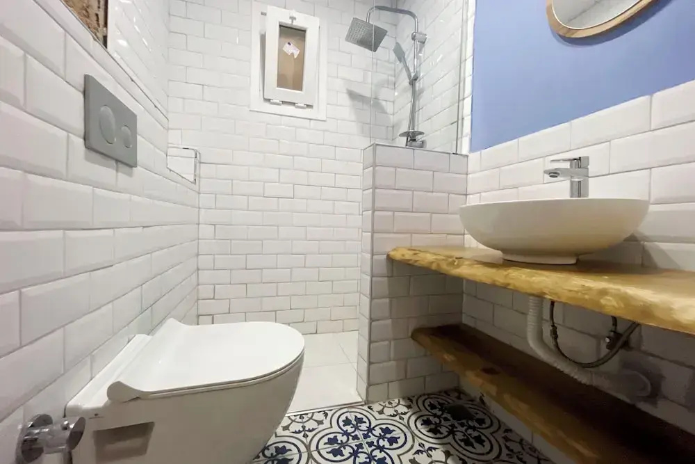 Отель 2BR and 2bath balcony apt in heart of isatanbul #3 в Стамбуле