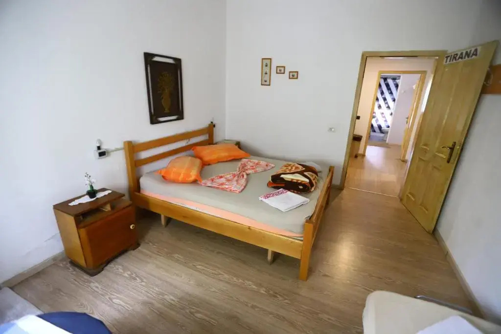 Economy Double room (full double bed)