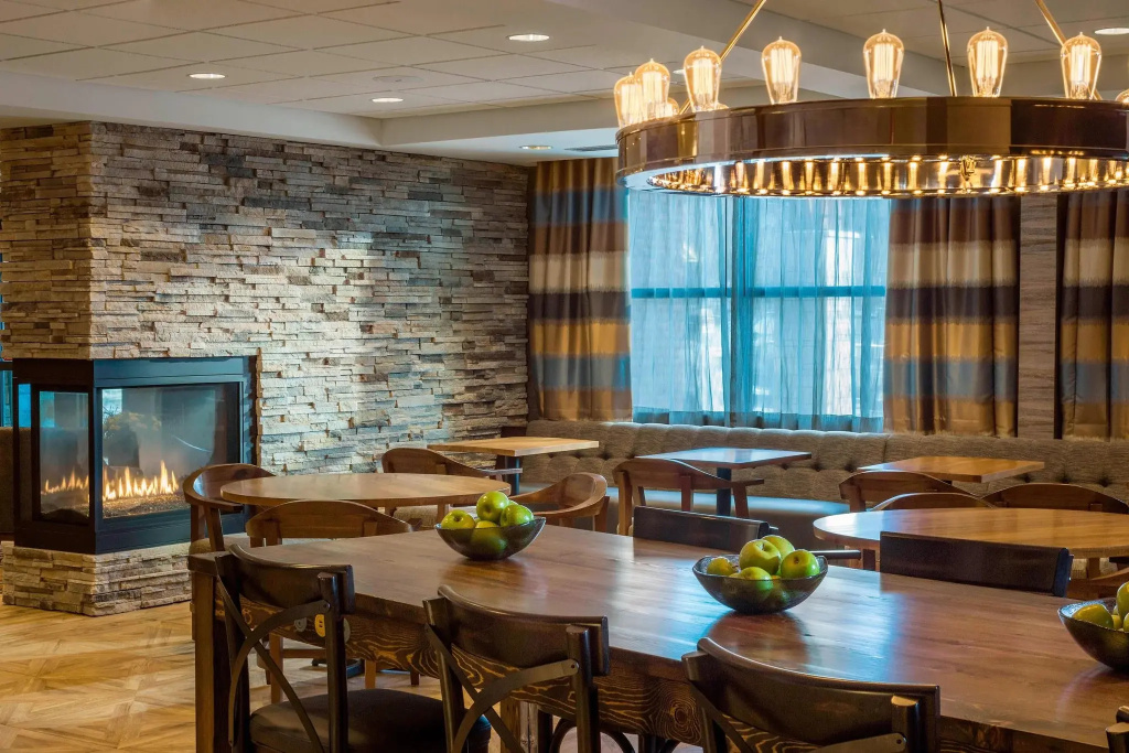 Fairfield Inn & Suites by Marriott Waterbury Stowe - Général