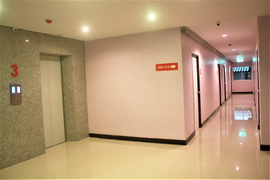 Image 10