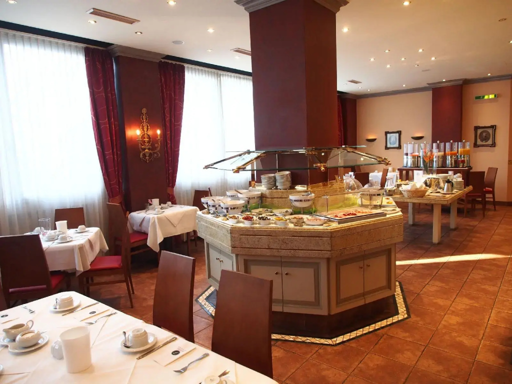Hotel photo 23