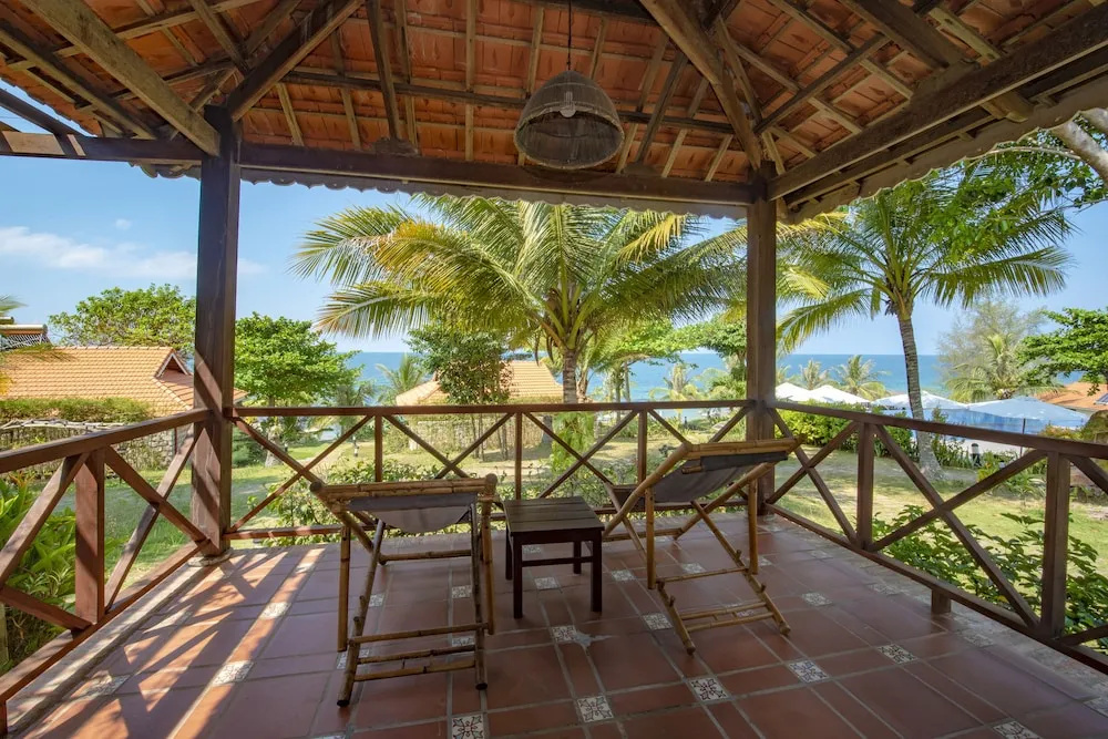 Balcony & Terrace