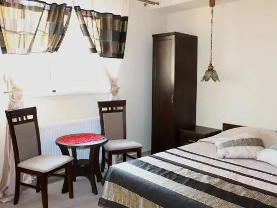 1 Bedroom Standard Triple room