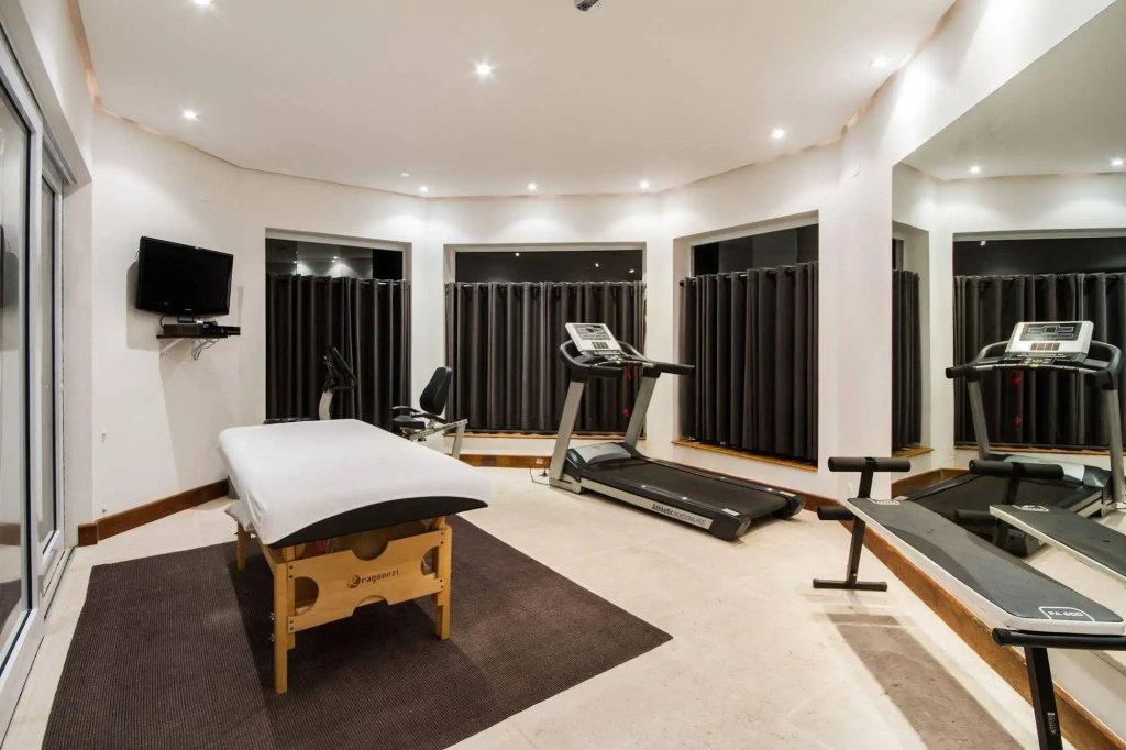 Hotel photo 19