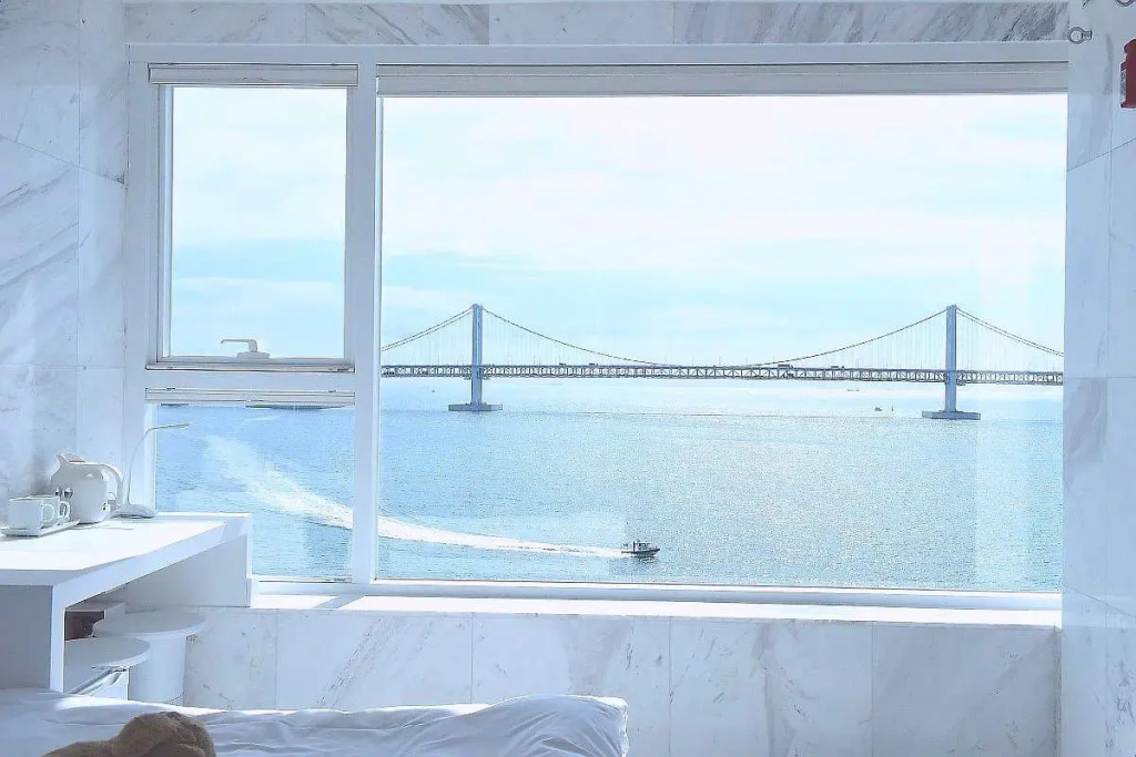 Premium Suite oceanfront