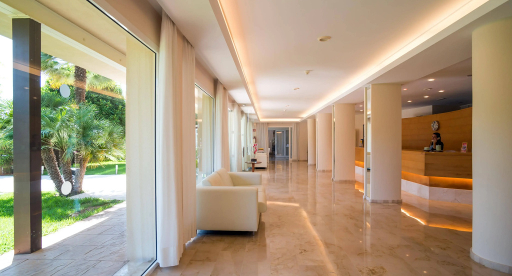 Hotel photo 16