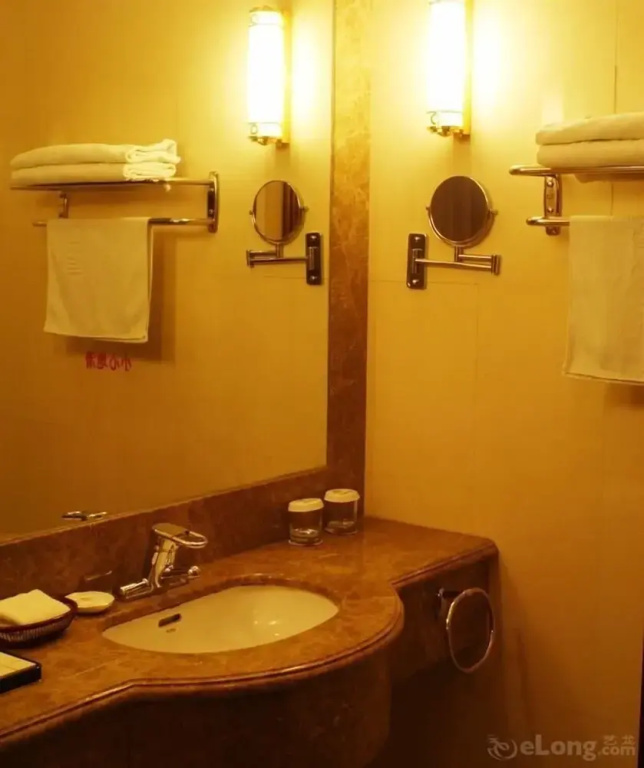Hotel photo 30