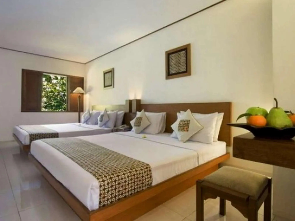 Nyiur Indah Beach Hotel - фото 3