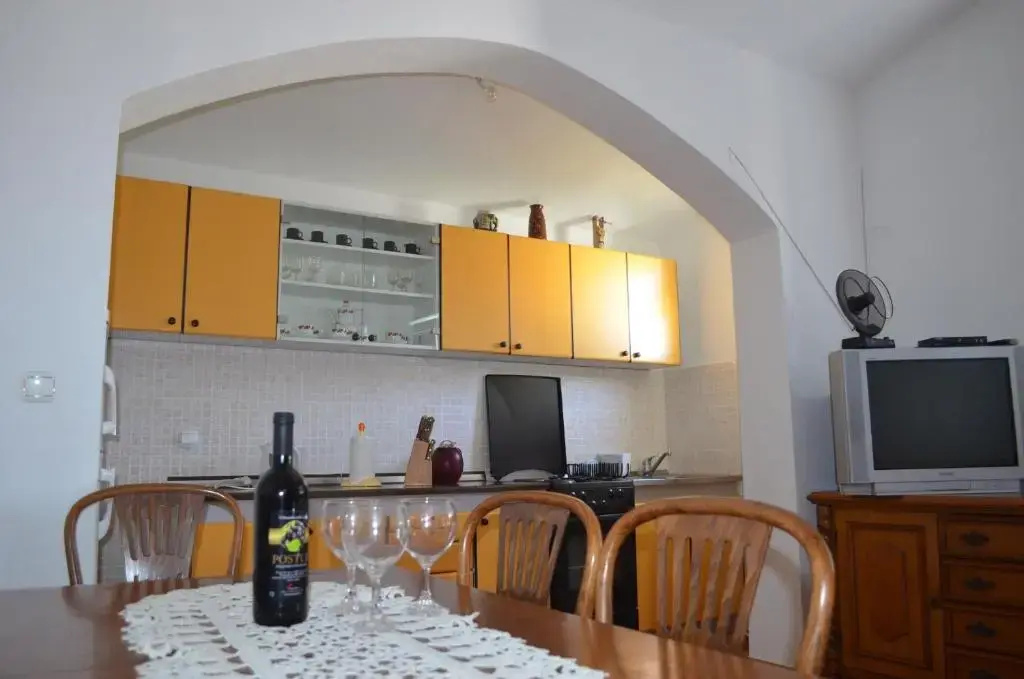 Apartment with sea view