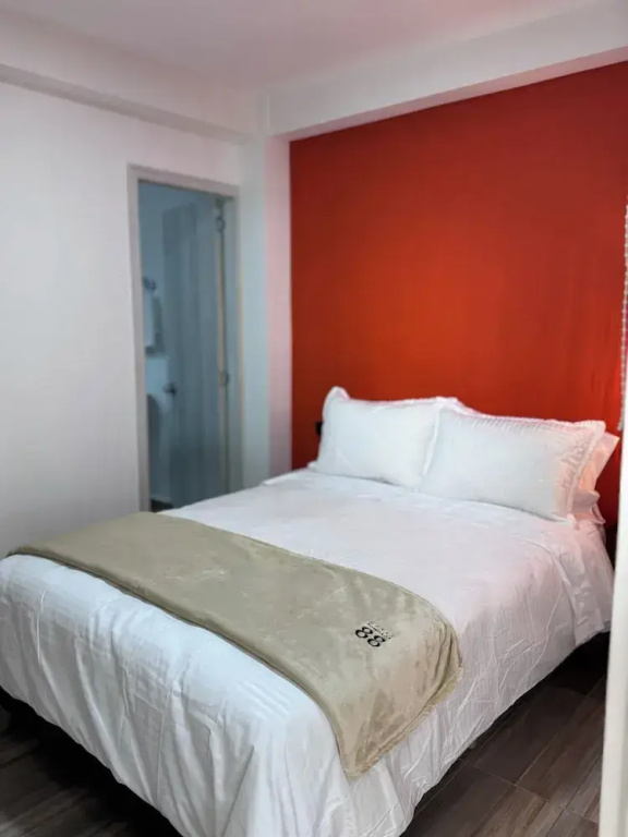 Economy room