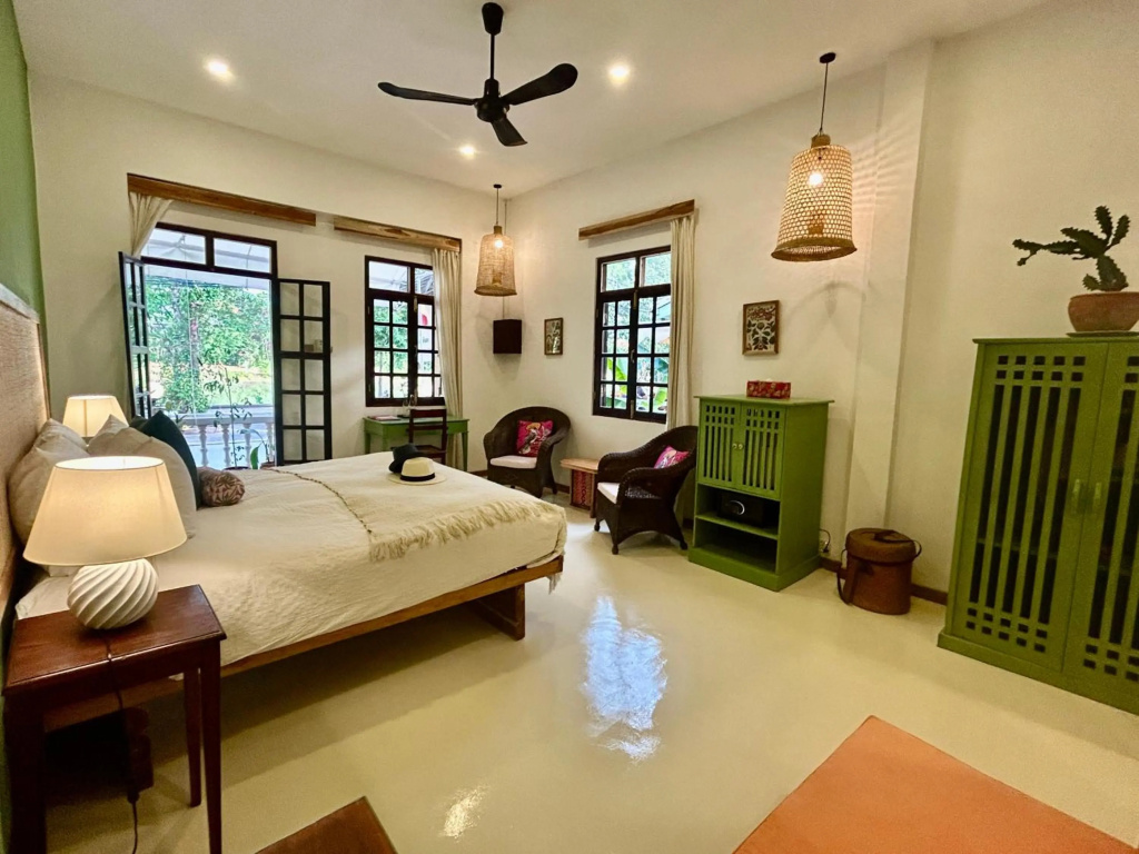 Baan Samsa — 2