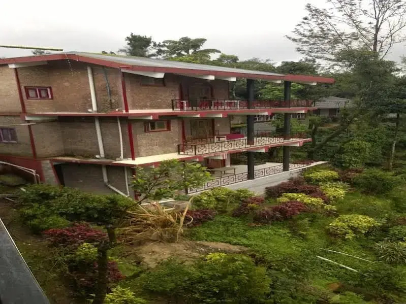 Capitol Village Resort