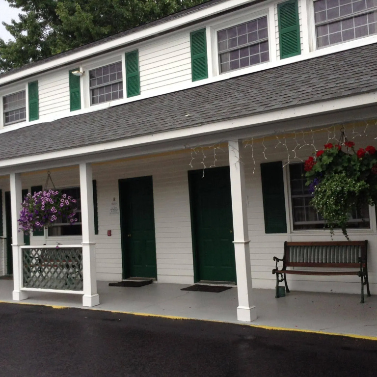 Briarcliff Motel