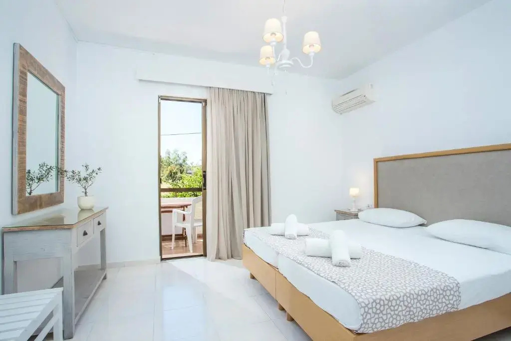Voula Studios - Chambres