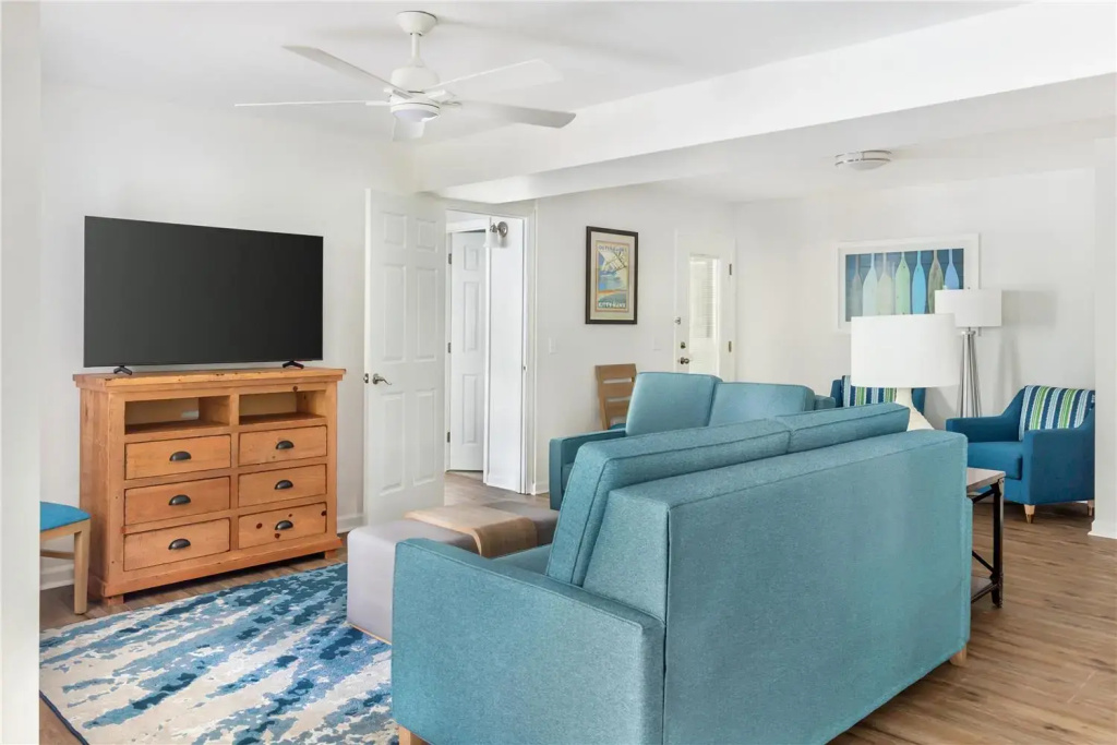 3 Bedrooms Suite with balcony