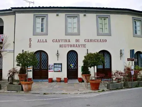 Tuscan Sun Holiday Apartments
