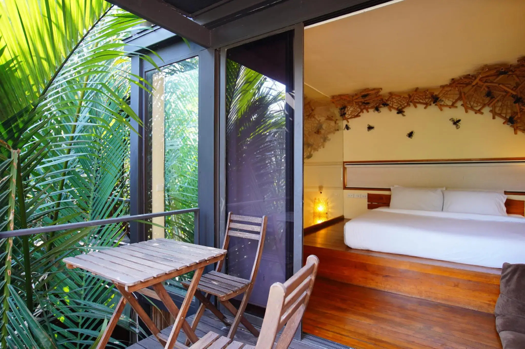 Bangkok Tree House by null