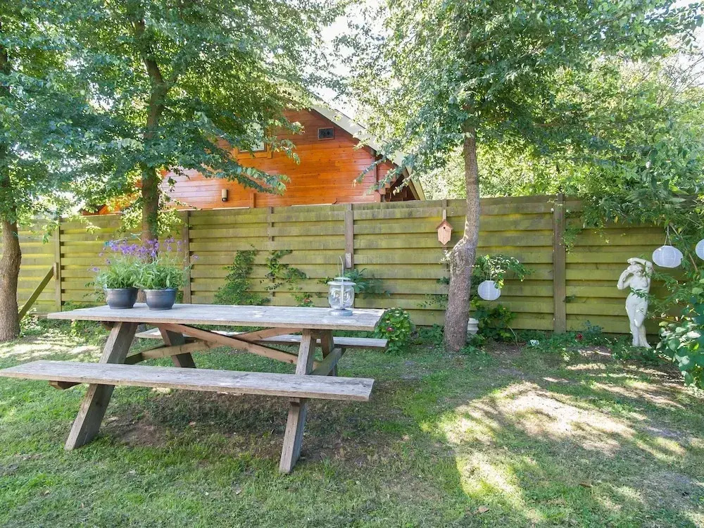 Modern Holiday Home With a South-west Facing Garden