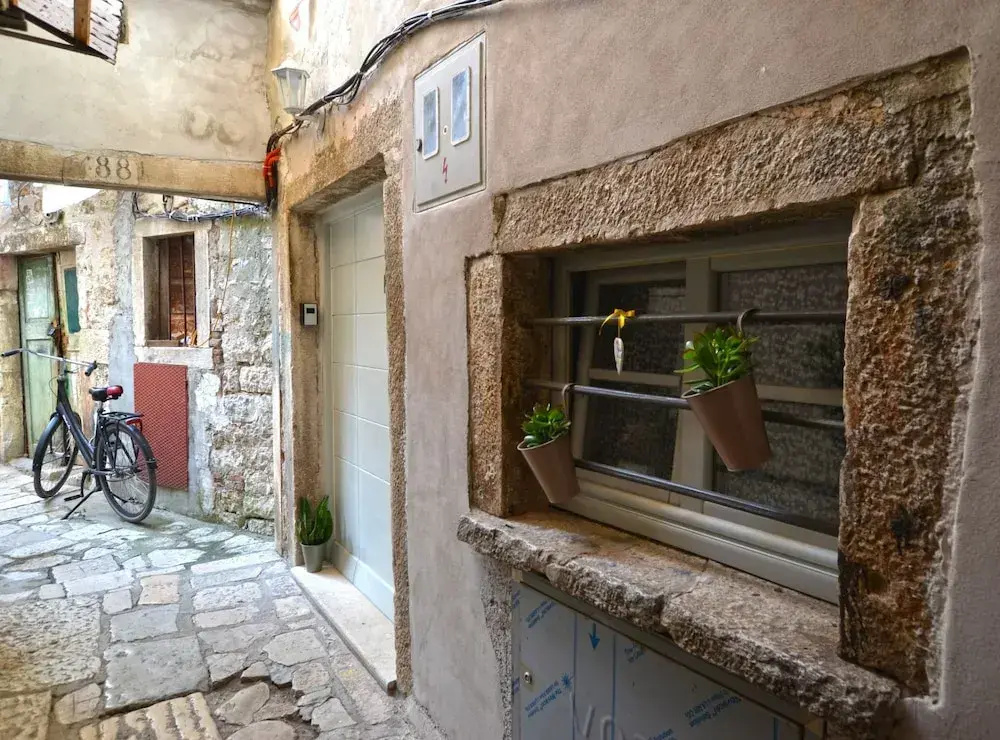 Rovinj Old Town Hip and Cozy Studio Apartment