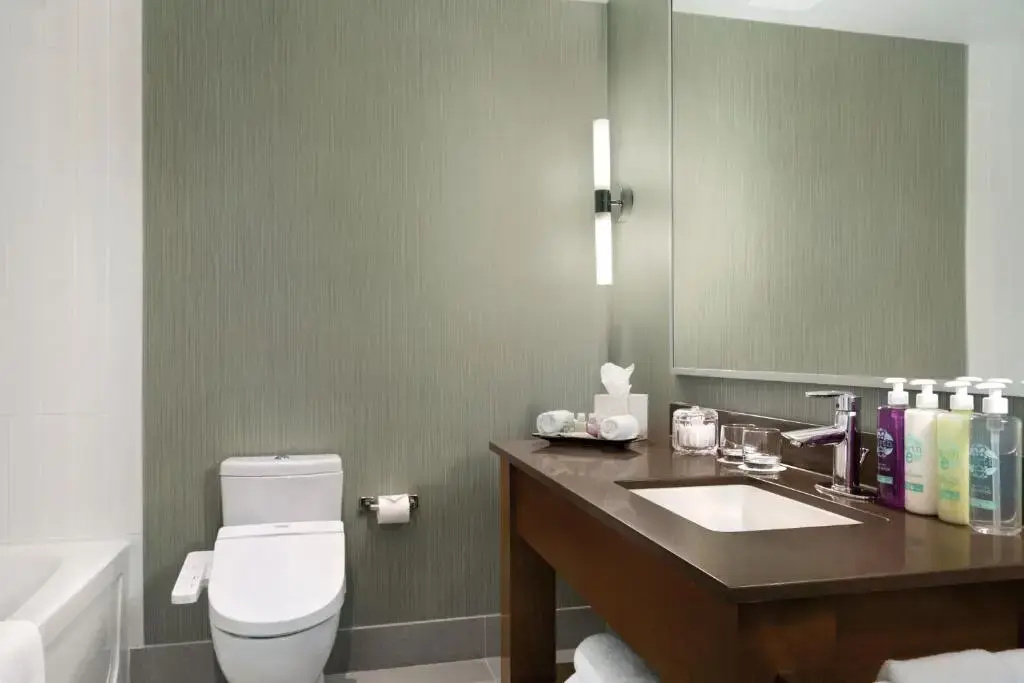 Coast Coal Harbour Vancouver Hotel by APA - Chambres