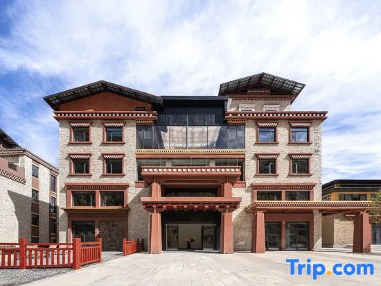 Mushan Yingxue · Sky Domain ISLAND VILLAGE (Xinduqiao Town) in Kangding