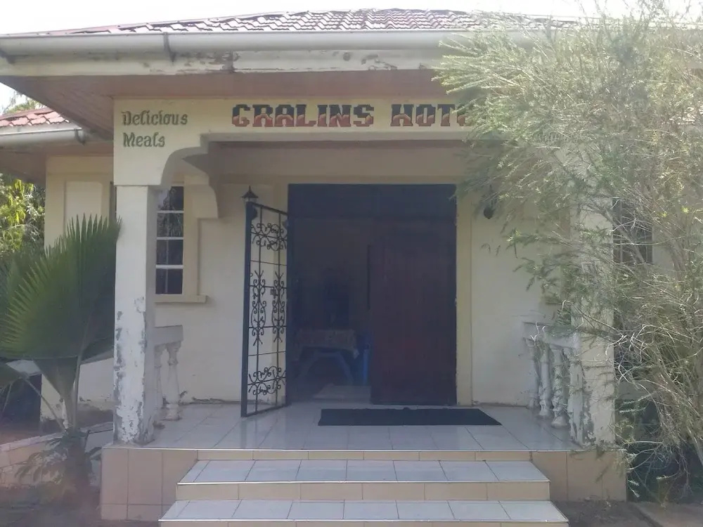 Gralins Hotel