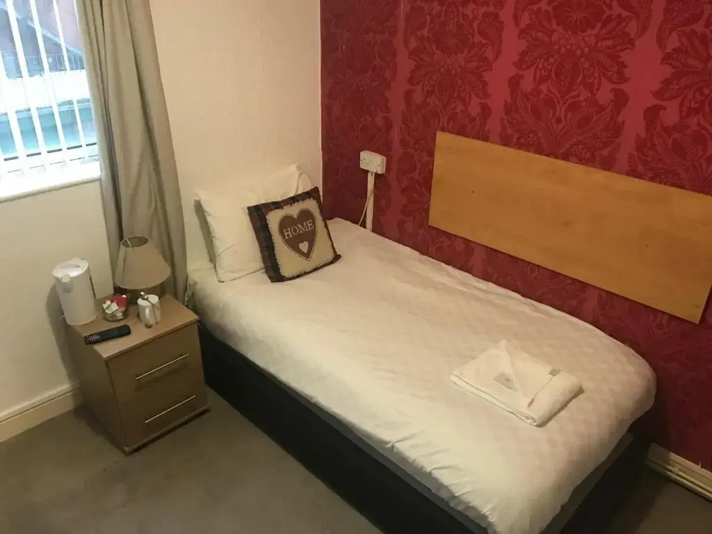Economy room