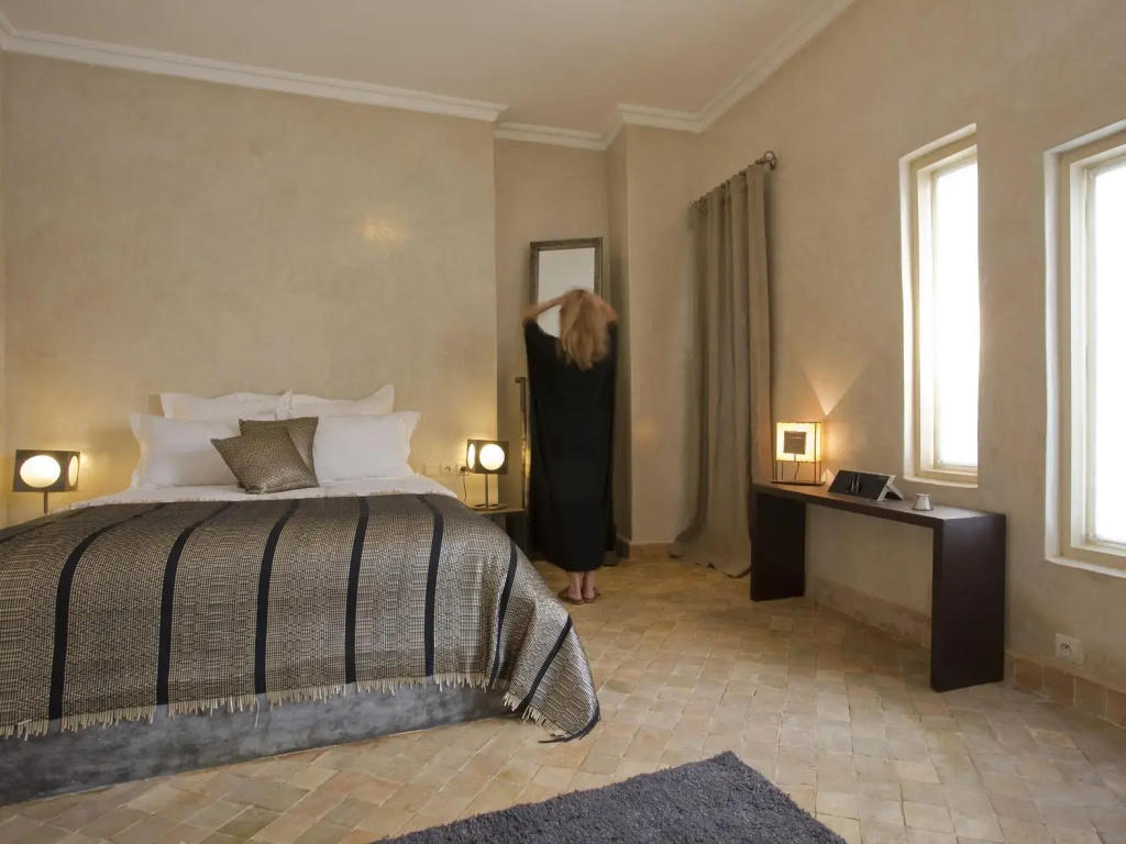 Suite with balcony